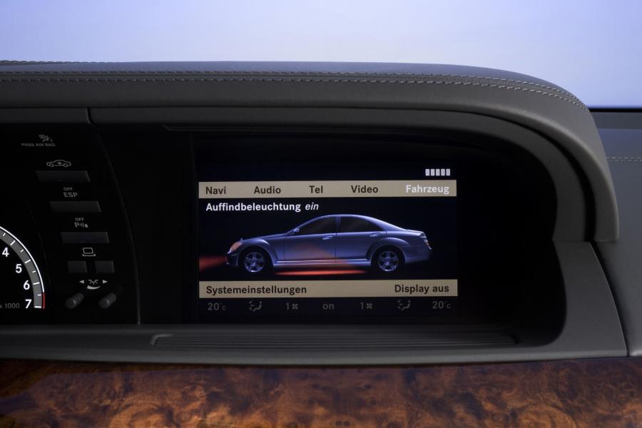  Mercedes-Benz S-Class 2007 года  (фото 396 из 414)